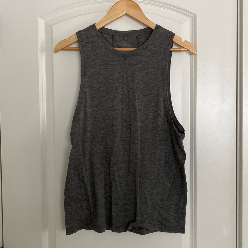 Lulu lemon workout tank